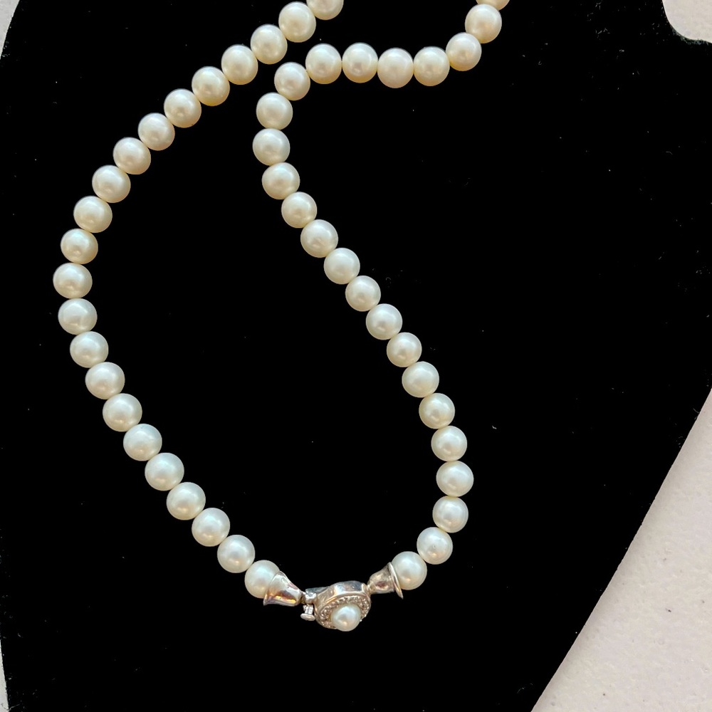 Pearl Necklace